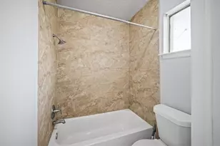 3215 Dragonwick Dr, Houston, TX 77045 - Photo 11
