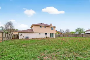 7523 La Pl Dr, Houston, TX 77083 - Photo 35
