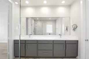 1034 W 15th 1/2 St, Houston, TX 77008 - Photo 27
