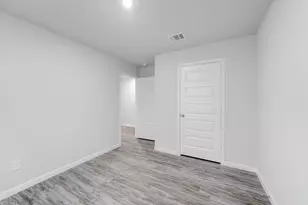1200 SS Brewer Dr, Vidor, TX 77662 - Photo 21