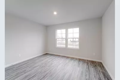 1200 Ss Brewer Drive, Vidor, TX 77662 - Photo 11
