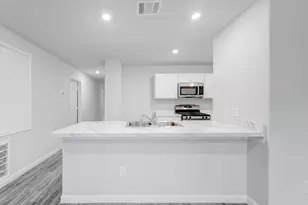 1200 SS Brewer Dr, Vidor, TX 77662 - Photo 11