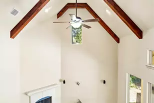 3 Shearling Ct, The Woodlands, TX 77389 - Photo 11