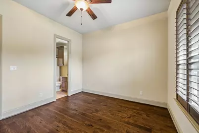3 Shearling Court, The Woodlands, TX 77389 - Photo 7