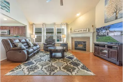 3115 Orange St, Pearland, TX 77581 - Photo 5