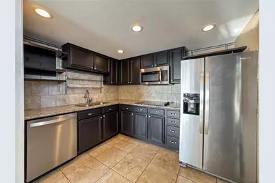 2016 Main Street #1502, Houston, TX 77002 - Photo 5