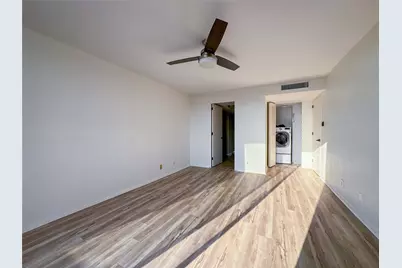 2016 Main Street #1502, Houston, TX 77002 - Photo 15