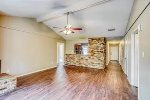 1817 New Orleans St, Deer Park, TX 77536 - Photo 3