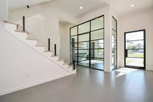 7218 Schiller St, Houston, TX 77055 - Photo 9
