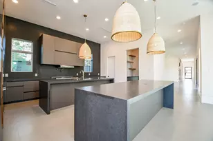 7218 Schiller St, Houston, TX 77055 - Photo 23