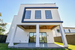 7218 Schiller St, Houston, TX 77055 - Photo 7