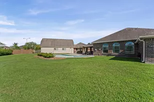6806 Amistad Ct, Manvel, TX 77578 - Photo 31