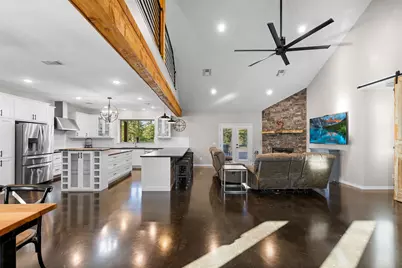 7541 Halamicek Loop, Fayetteville, TX 78940 - Photo 15