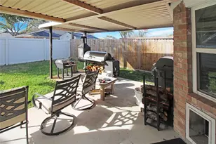 3602 Blue Wing Dr, Dickinson, TX 77539 - Photo 43