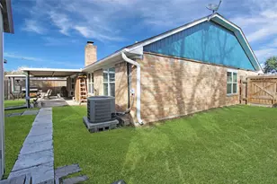 3602 Blue Wing Dr, Dickinson, TX 77539 - Photo 47