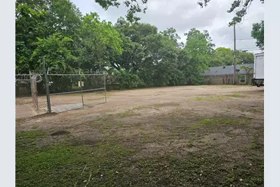 3334 Kilgore Street, Houston, TX 77021 - Photo 9