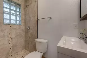 3602 Zoch Ln, Houston, TX 77092 - Photo 33