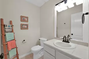 15 Regency Point, Conroe, TX 77356 - Photo 13