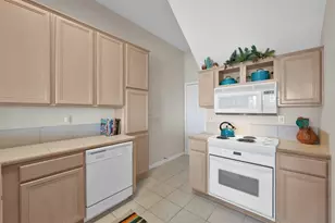 15 Regency Point, Conroe, TX 77356 - Photo 11