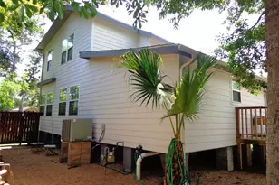 210 Fairfield St, Shoreacres, TX 77571 - Photo 17