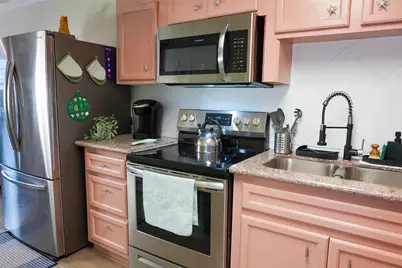 210 Fairfield Street, Shoreacres, TX 77571 - Photo 9