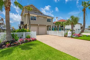1507 Tiki Dr, Tiki Island, TX 77554 - Photo 5