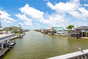 1507 Tiki Dr, Tiki Island, TX 77554 - Photo 27
