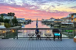 1507 Tiki Dr, Tiki Island, TX 77554 - Photo 1