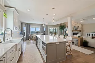 1507 Tiki Dr, Tiki Island, TX 77554 - Photo 17
