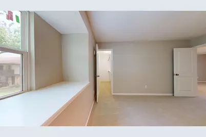 14736 Perthshire Road #E, Houston, TX 77079 - Photo 31