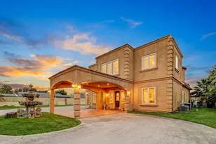 2732 Broadway St, Dickinson, TX 77539 - Photo 1