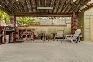 2732 Broadway St, Dickinson, TX 77539 - Photo 45