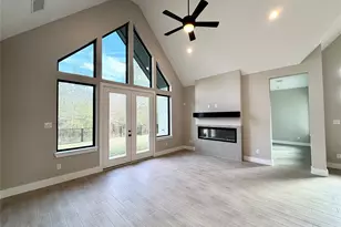 4402 Crossfield Road S, Fulshear, TX 77441 - Photo 7