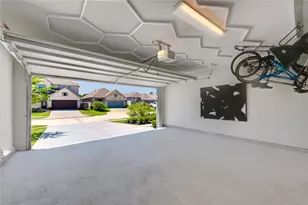 17333 Merlot Skies St, Conroe, TX 77302 - Photo 29