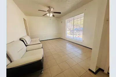 10502 Long River Drive, Sugar Land, TX 77498 - Photo 5