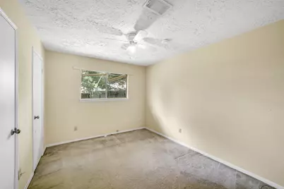 4005 Hunnington Drive, Conroe, TX 77303 - Photo 11