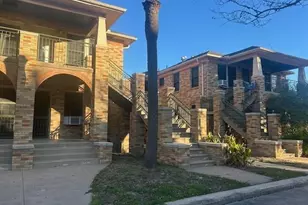 2424 Ave 0 1/2 St, Galveston, TX 77550 - Photo 1
