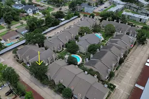 2021 Spenwick Dr, Houston, TX 77055 - Photo 35