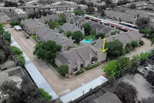 2021 Spenwick Dr, Houston, TX 77055 - Photo 33