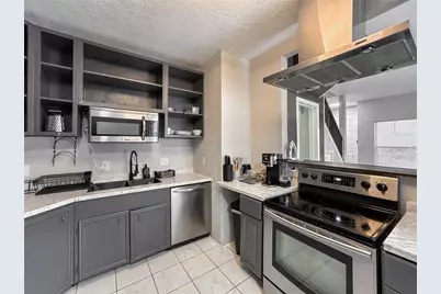 2021 Spenwick Drive #413, Houston, TX 77055 - Photo 9