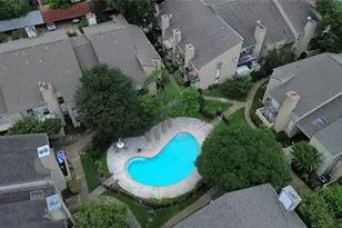 2021 Spenwick Dr, Houston, TX 77055 - Photo 39
