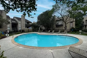 2021 Spenwick Dr, Houston, TX 77055 - Photo 29