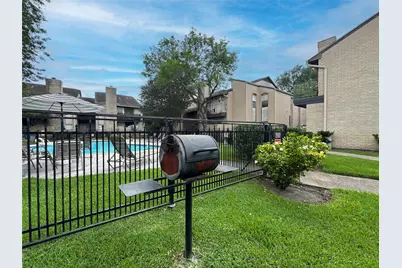 2021 Spenwick Drive #413, Houston, TX 77055 - Photo 25