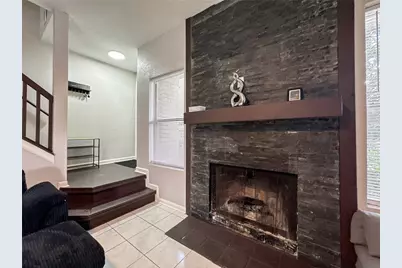 2021 Spenwick Drive #413, Houston, TX 77055 - Photo 5