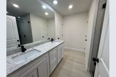 6210 Autumn Arbor Drive, Houston, TX 77092 - Photo 7
