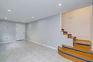 1016 Apache St, Houston, TX 77022 - Photo 25