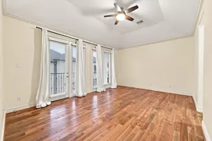 9609 Pemberton Cres Dr, Houston, TX 77025 - Photo 11