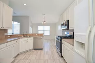 10518 Badger Canyon Dr, Houston, TX 77095 - Photo 9