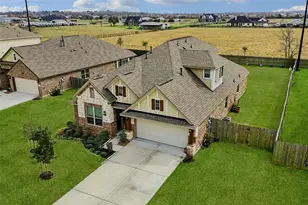 15014 Lake Shore Ave, Baytown, TX 77523 - Photo 1