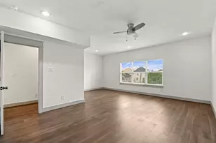 2217 Sherwin St, Houston, TX 77007 - Photo 31